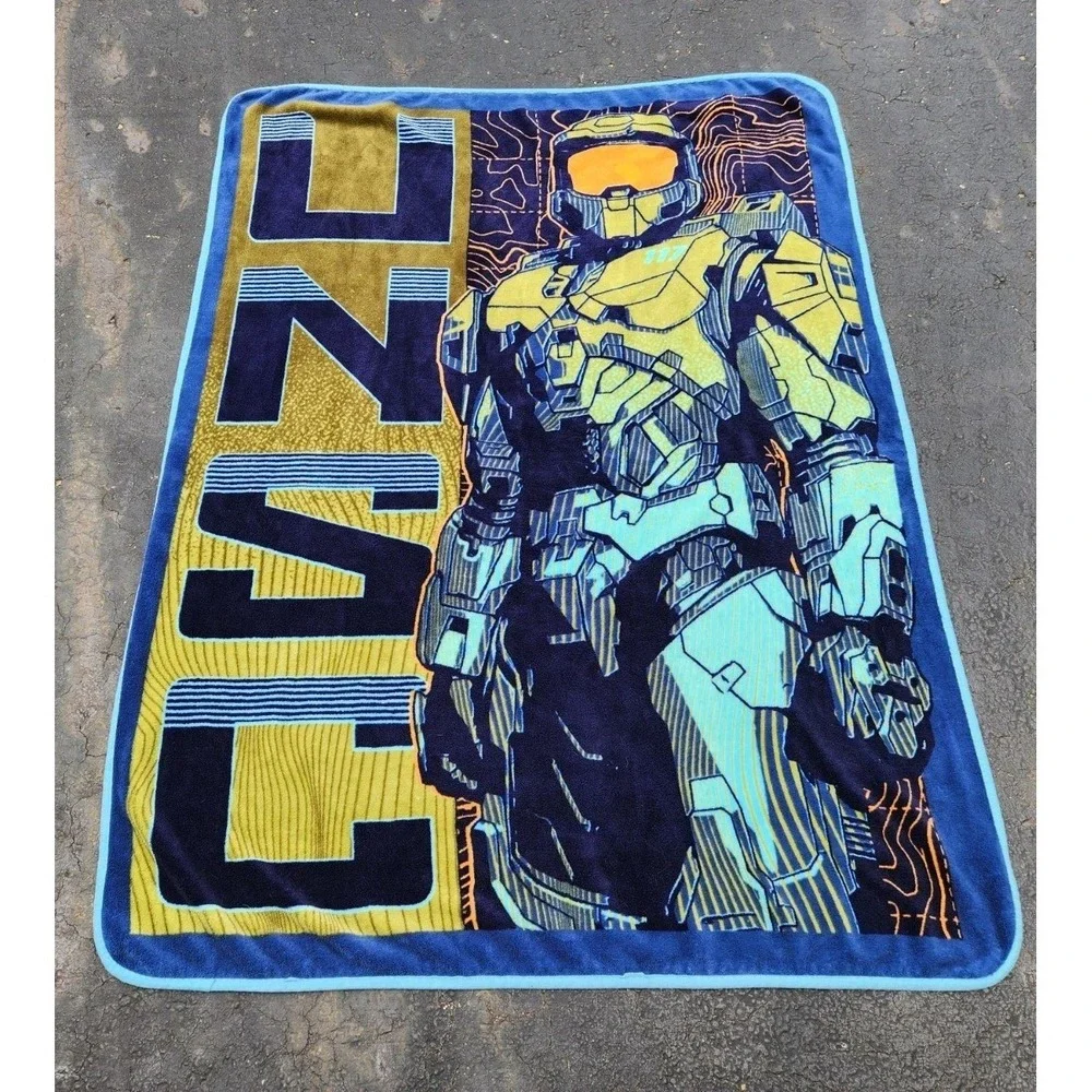 Halo UNSC Master Chief‎ Micro Plush Fleece Throw Blanket Wall Hanging Video Game
